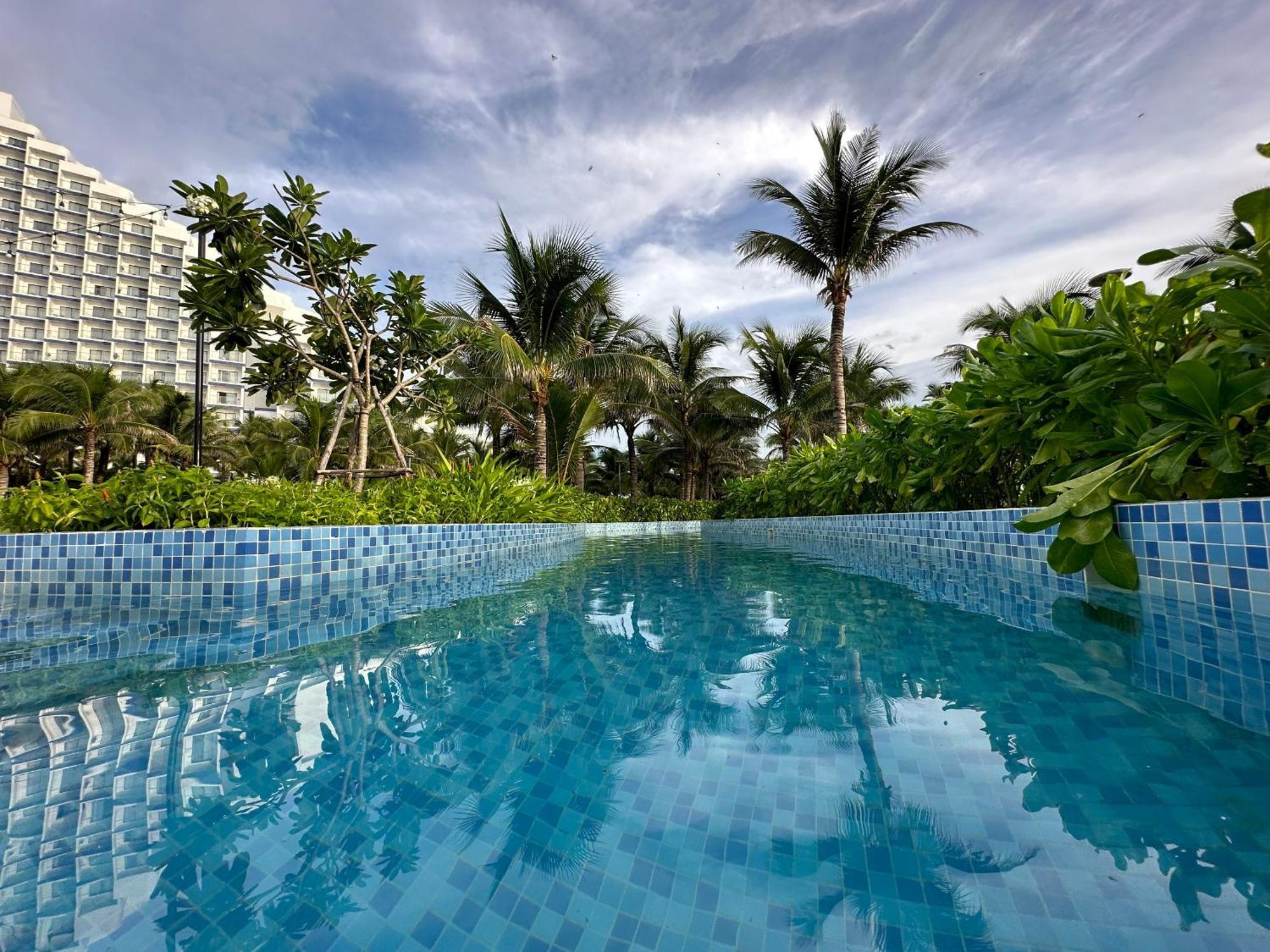 The Cam Ranh Oceanview Leilighet Eksteriør bilde