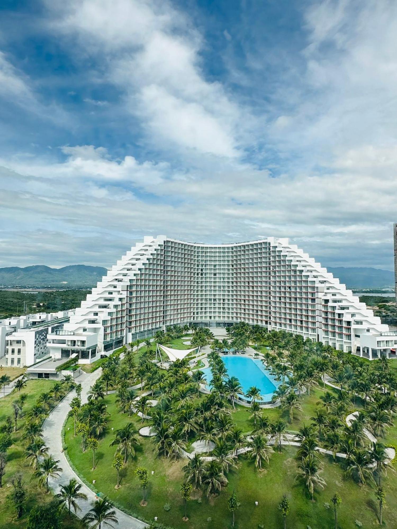 The Cam Ranh Oceanview Leilighet Eksteriør bilde